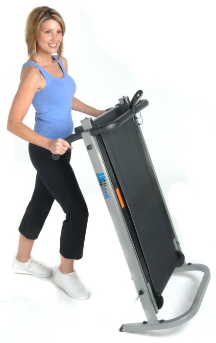 Stamina InMotion II Manual Treadmill
