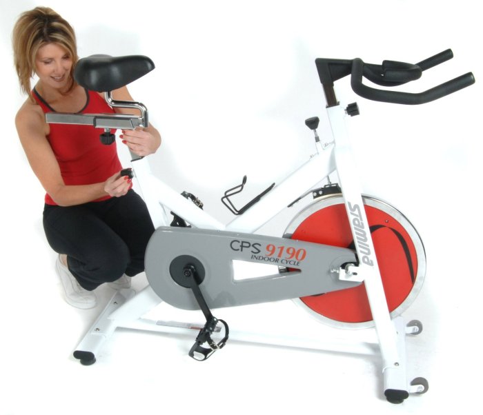 The 22lb flywheel is powered by a chain driven system linked to the pedal crank motion