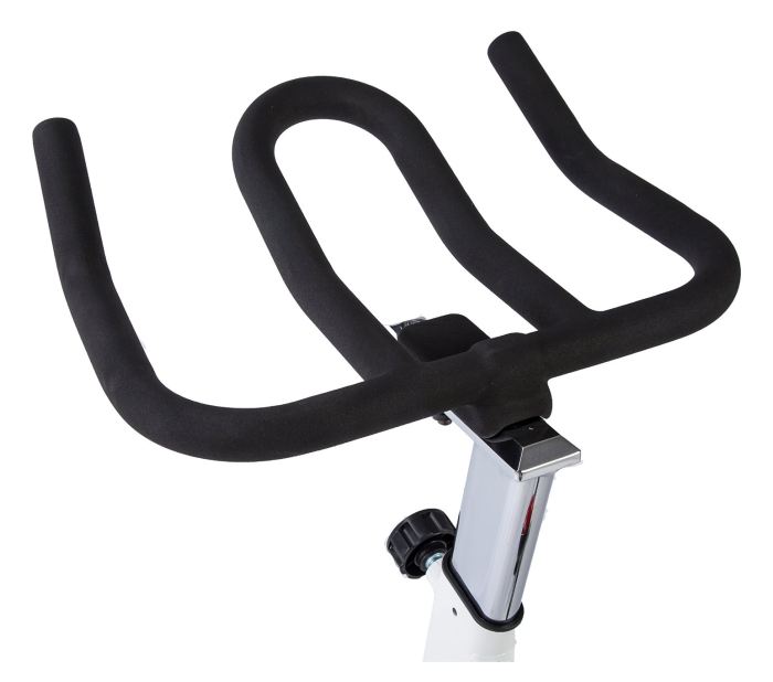 The handlebars offer a variety of grip positions, suitable for high and low intensity workouts