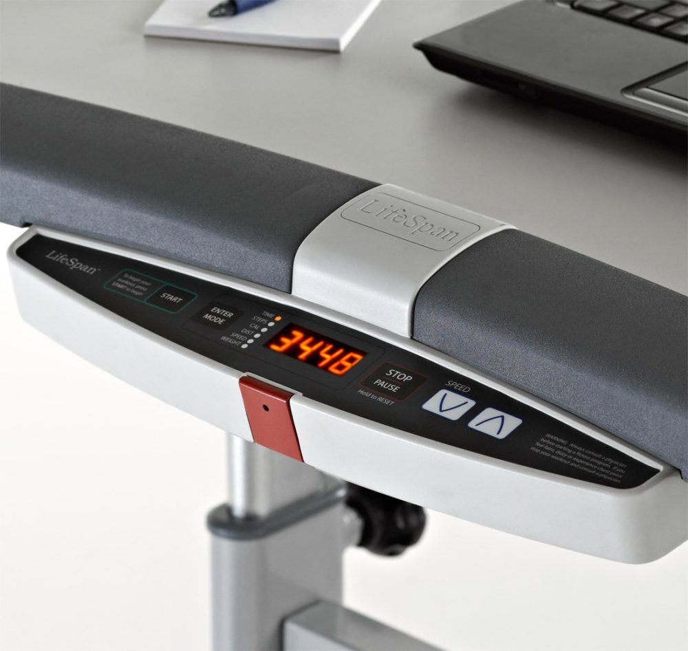 The DT5 console offers Bluetooth connectivity for syncing workout data with the Active Trac app