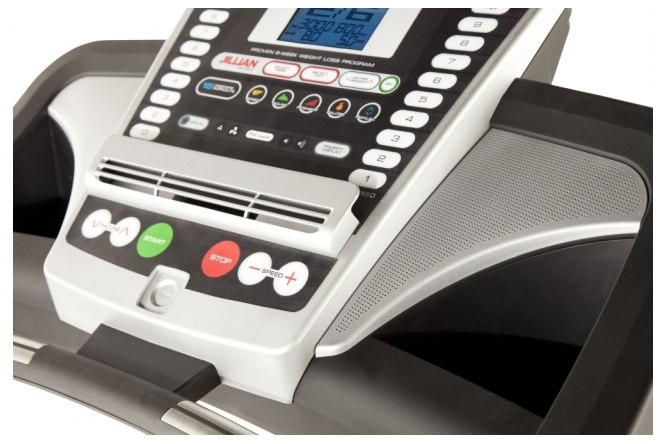 The 730 ZLT treadmill console features convenient Quick Select controls for accessing the onboard workouts