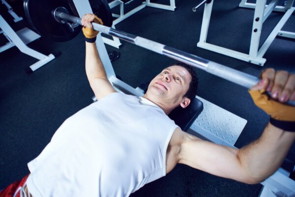 close grip bench press workout