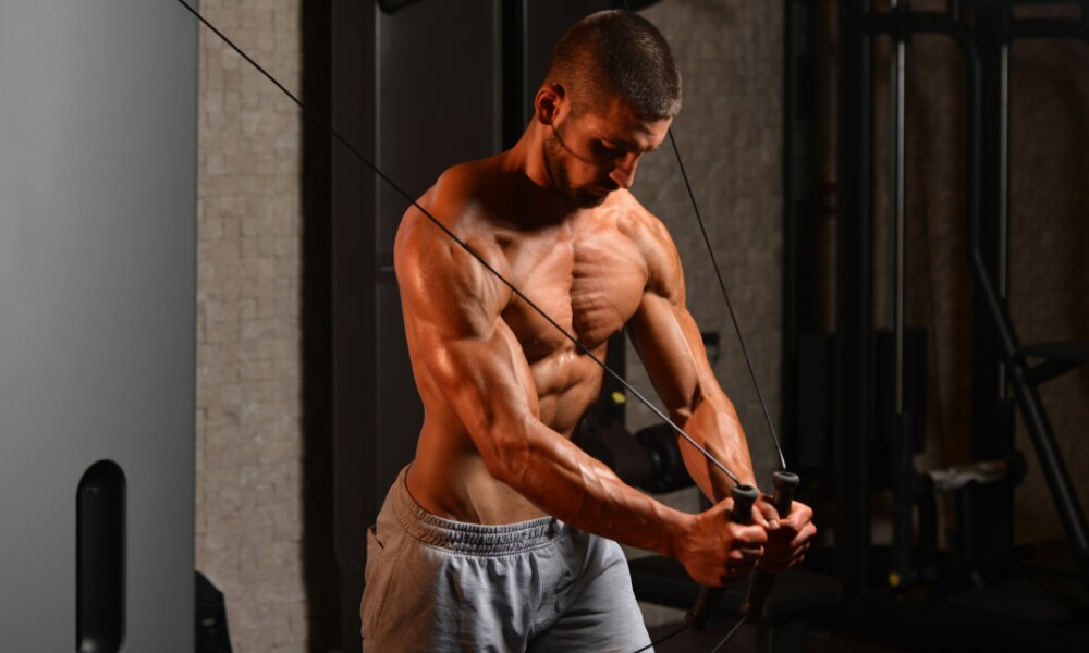 man trying to build muscle with cable flyes