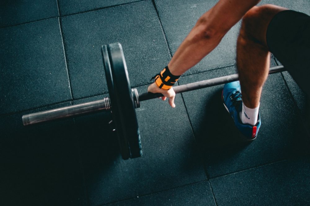 4 Best Weightlifting Shoes For Men – Better Lifting In 2023