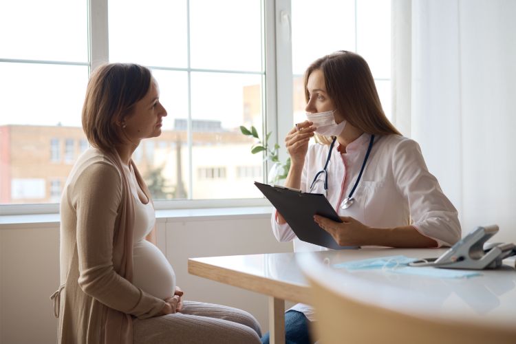 What medical conditions make weight lifting and exercise during pregnancy unsafe